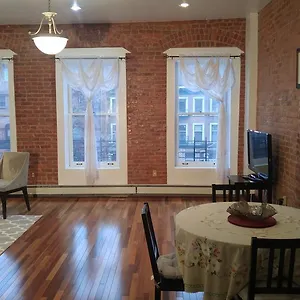 Tiffini Apartment New York